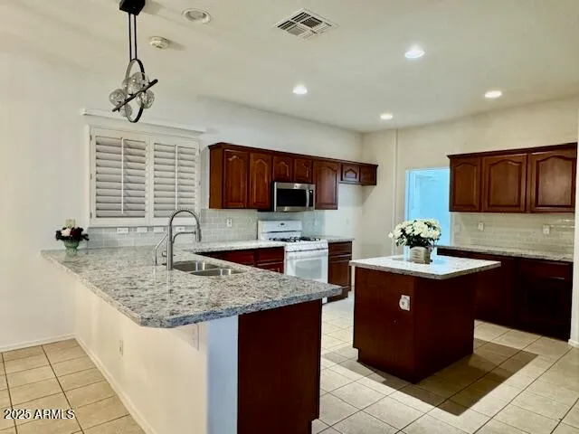$770,000 | 2978 East Ranch Court, Gilbert, AZ 85296