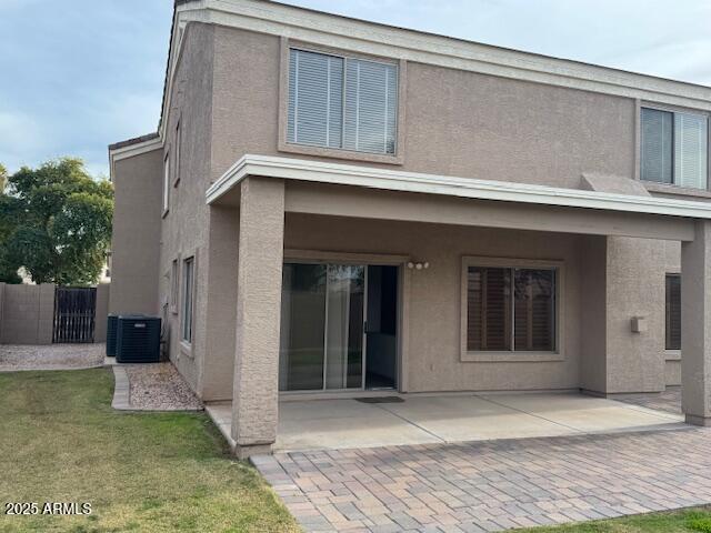 2978 East Ranch Court Gilbert, AZ 85296 - Photo 71 of 72 a view of a house with a outdoor space