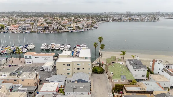 $2,300,000 | 83 63rd Place, Long Beach, CA 90803