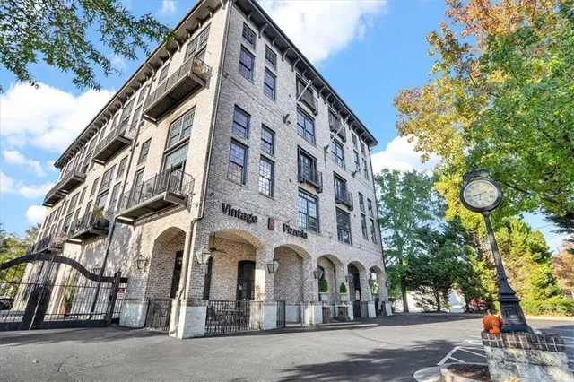 $689,000 | 2150 Bristol Cove, Atlanta, GA 30341