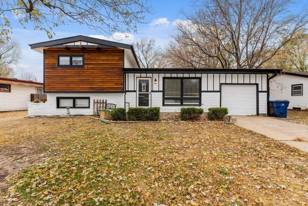 $160,000 | 1359 North Kokomo Avenue, Derby, KS 67037