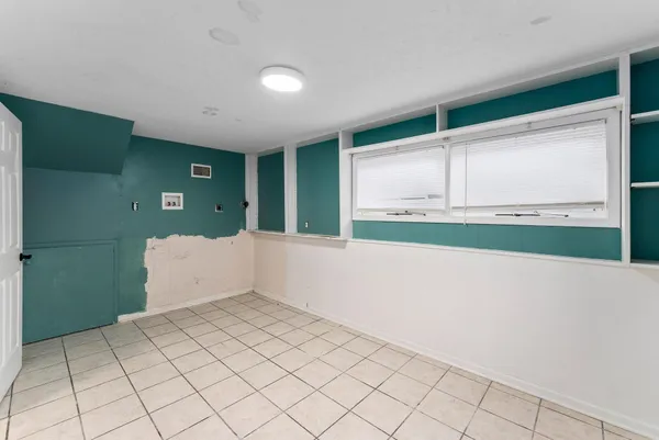 $160,000 | 1359 North Kokomo Avenue, Derby, KS 67037