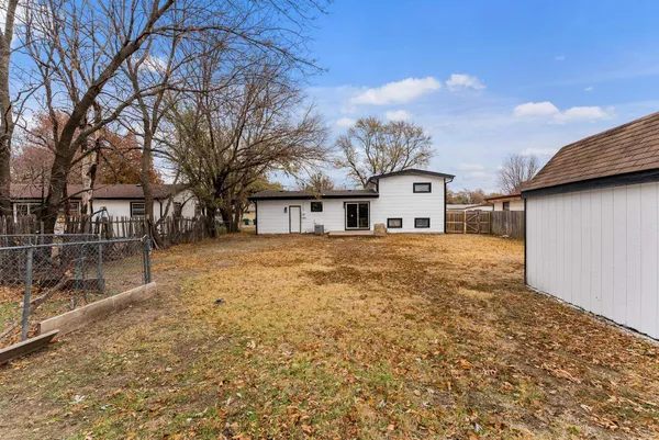 $160,000 | 1359 North Kokomo Avenue, Derby, KS 67037