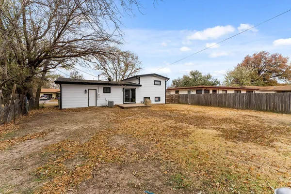 $160,000 | 1359 North Kokomo Avenue, Derby, KS 67037