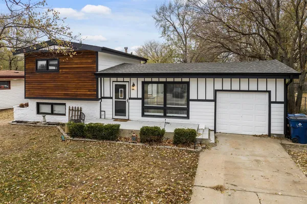 $160,000 | 1359 North Kokomo Avenue, Derby, KS 67037