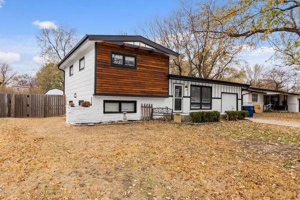 $160,000 | 1359 North Kokomo Avenue, Derby, KS 67037