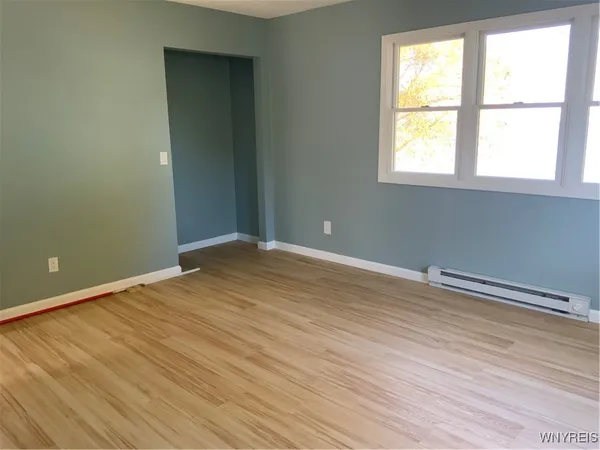 $359,900 | 15951 Edrose Shore, Kendall, NY 14477