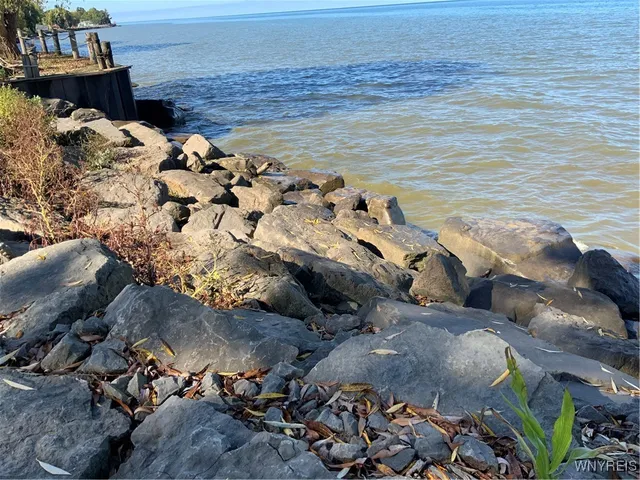 $379,000 | 15951 Edrose Shore, Kendall, NY 14477