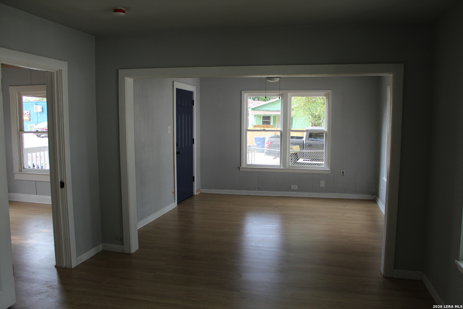 1109 Rivas Street San Antonio, TX 78207 - Photo 3 of 12