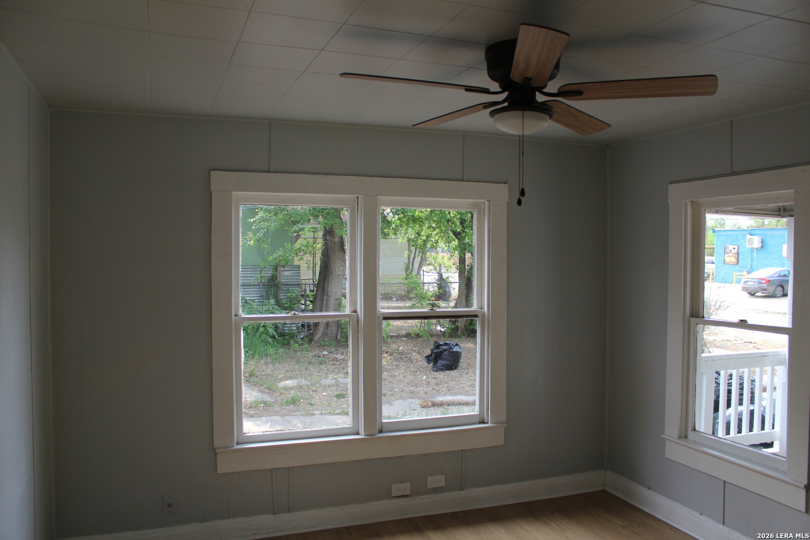 1109 Rivas Street San Antonio, TX 78207 - Photo 4 of 12