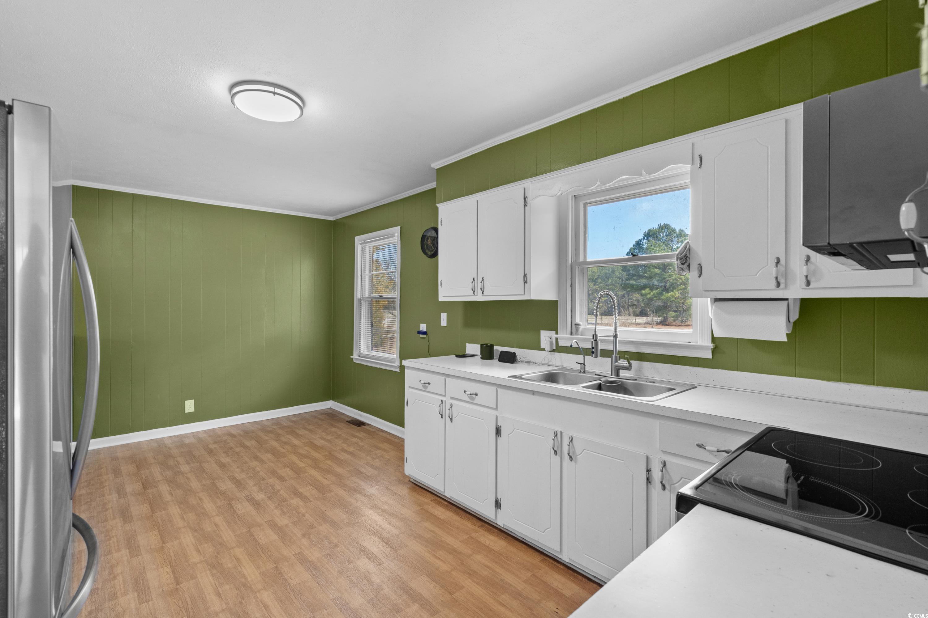140 Flag Patch Road Loris, SC 29569 - Photo 12 of 38 Kitchen featuring appliances with stainless steel