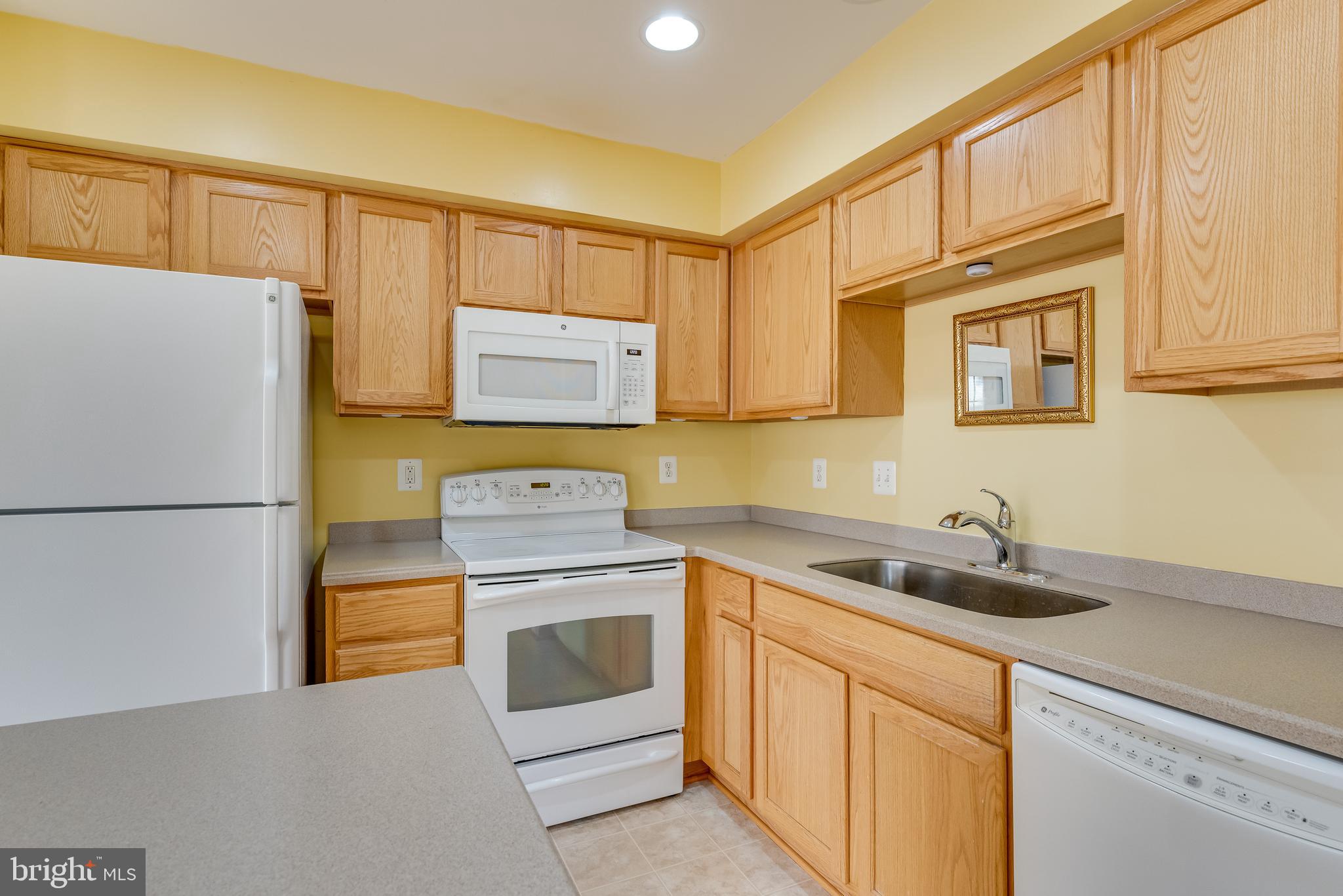 1253 Mare Street Ranson, WV 25438 - Photo 30 of 64 Features raised oak panel cabinetry