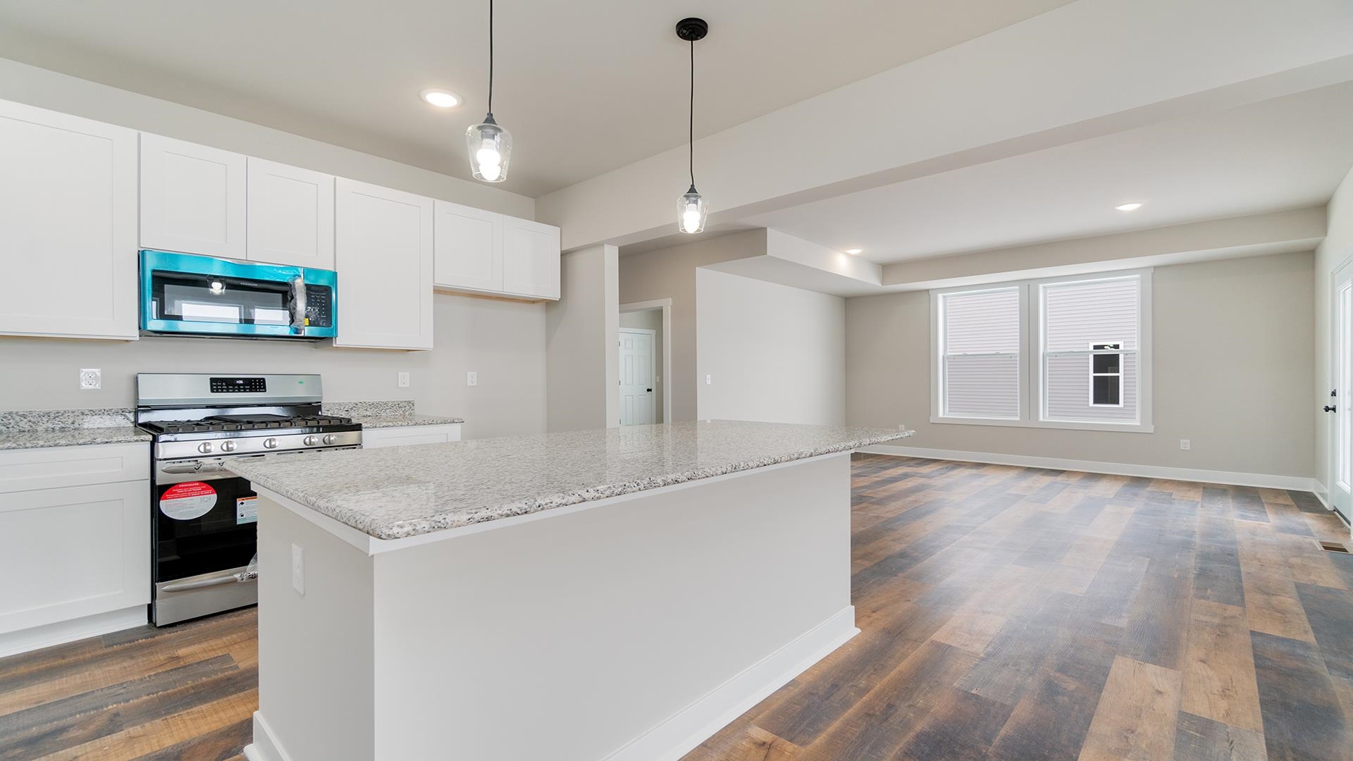9762 Lismore Road Roscoe, IL 61073 - Photo 11 of 41 Gallery Image 11