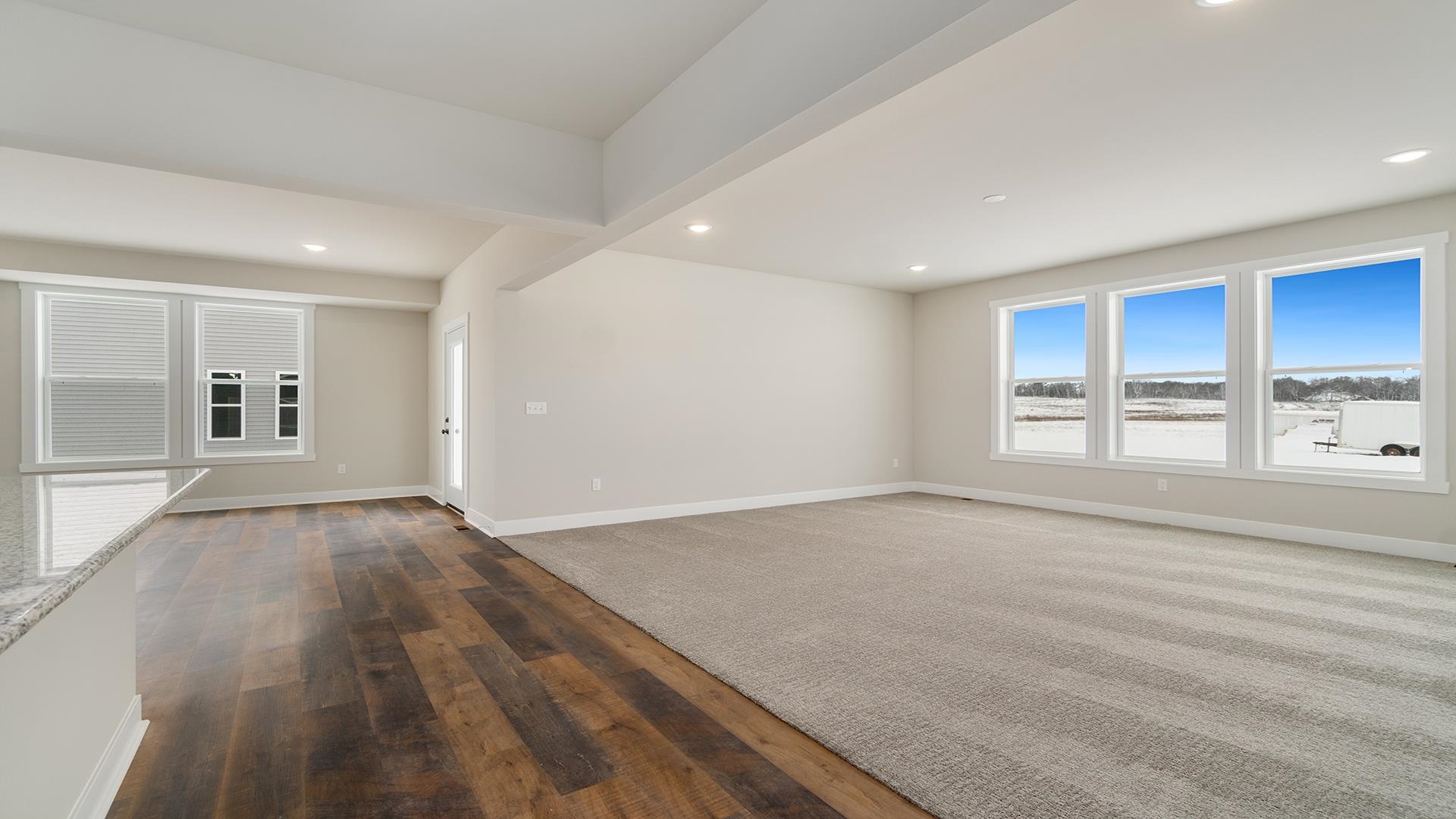 9762 Lismore Road Roscoe, IL 61073 - Photo 12 of 41 Gallery Image 12