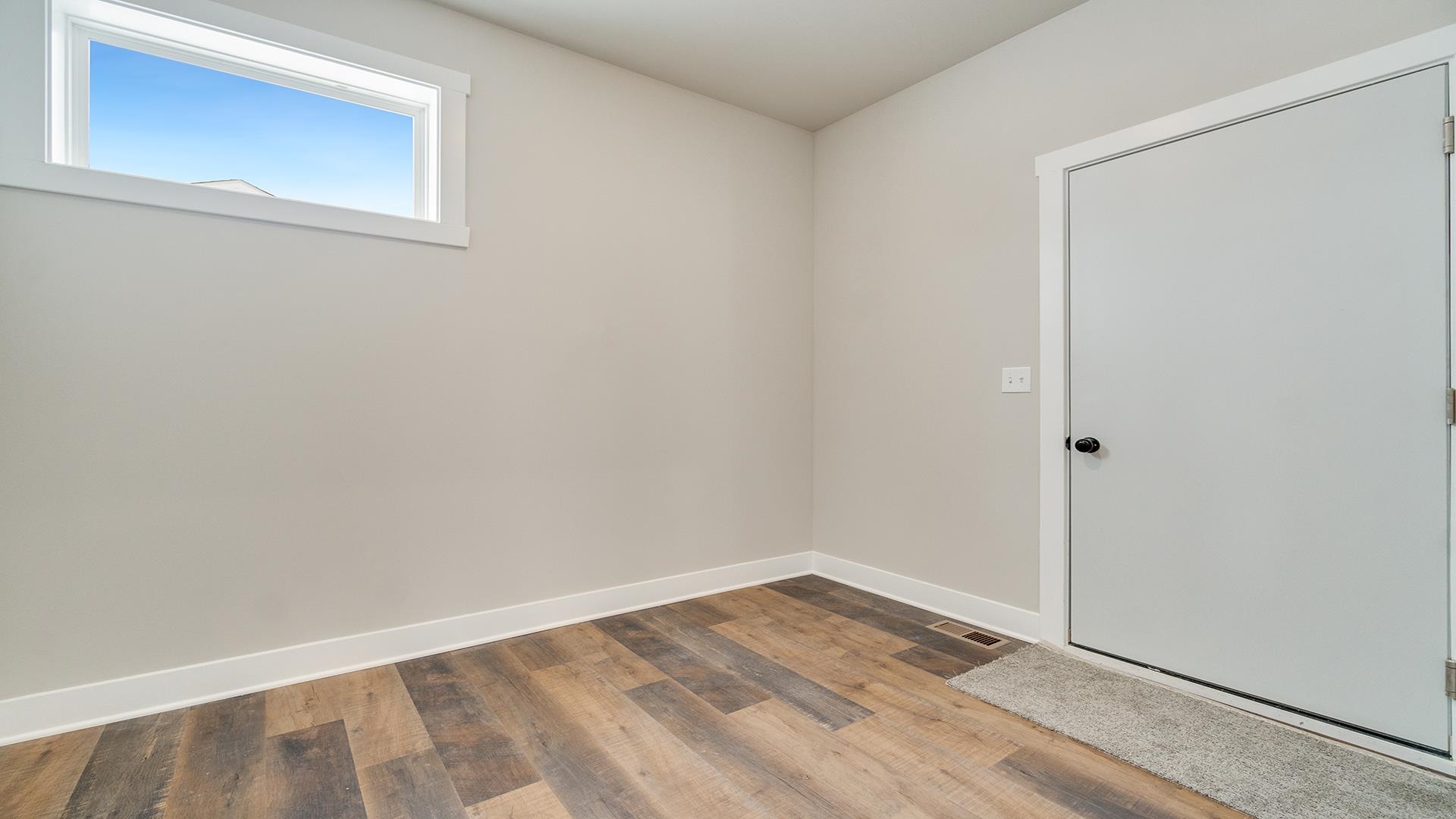 9762 Lismore Road Roscoe, IL 61073 - Photo 17 of 41 Gallery Image 17