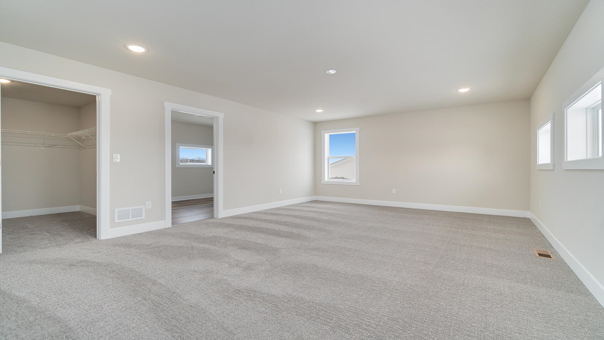 9762 Lismore Road Roscoe, IL 61073 - Photo 23 of 41 Gallery Image 23