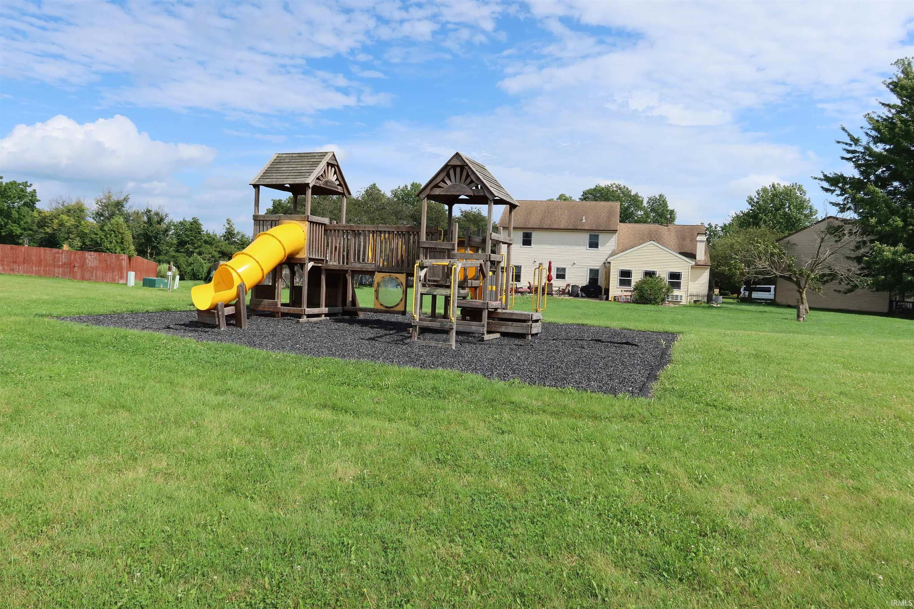 7828 Ridgeside Lane Fort Wayne, IN 46835 - Photo 33 of 36 Gallery Image 33