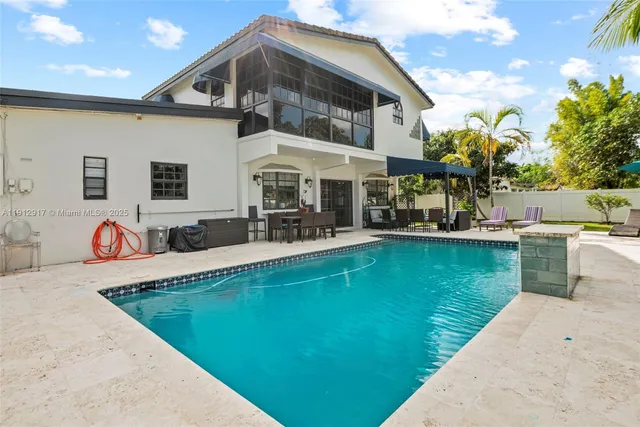$2,900,000 | 1841 Northeast 196th Terrace, Miami, FL 33179