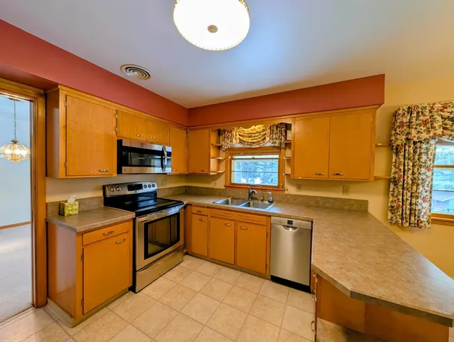 $255,000 | 1115 North 4th Street, Montevideo, MN 56265