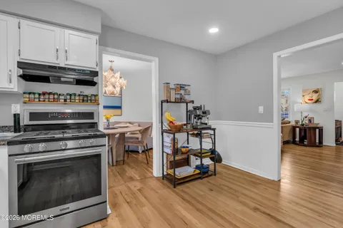 $6,875 | 19 Lennox Avenue, Rumson, NJ 07760