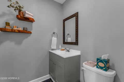 $6,875 | 19 Lennox Avenue, Rumson, NJ 07760