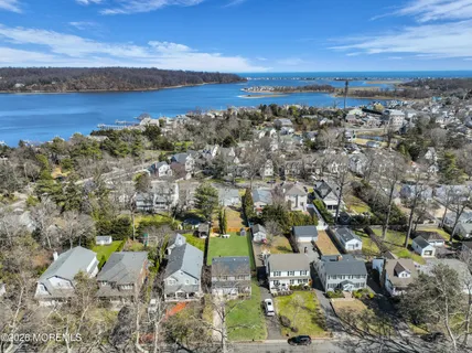 $6,875 | 19 Lennox Avenue, Rumson, NJ 07760