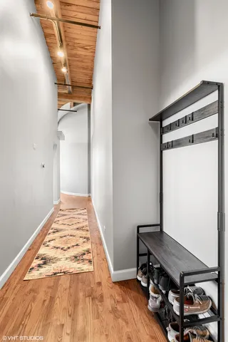 $4,000 | 1259 North Wood Street, Unit 401, Chicago, IL 60622