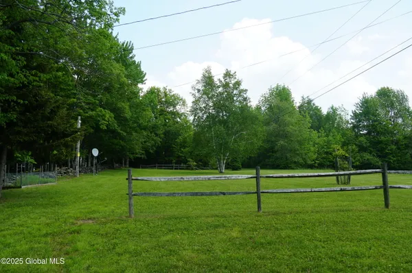 $225,777 | 127 Fern Lane, Jefferson, NY 12093