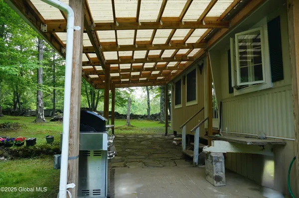 $225,777 | 127 Fern Lane, Jefferson, NY 12093