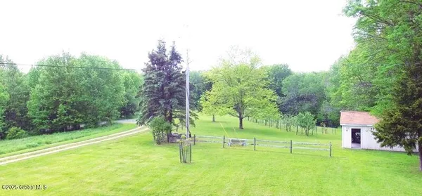 $225,777 | 127 Fern Lane, Jefferson, NY 12093