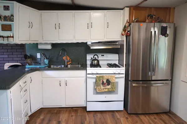 $225,777 | 127 Fern Lane, Jefferson, NY 12093