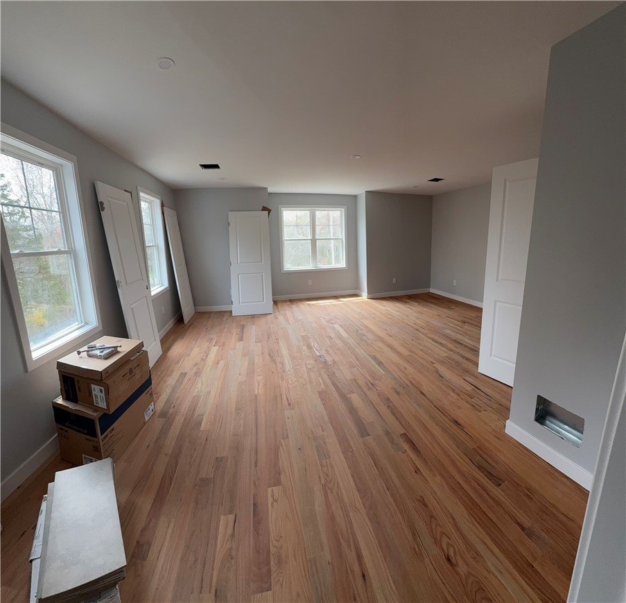 124 Birch Swamp Road, Unit B Warren, RI 02885 - Photo 10 of 11