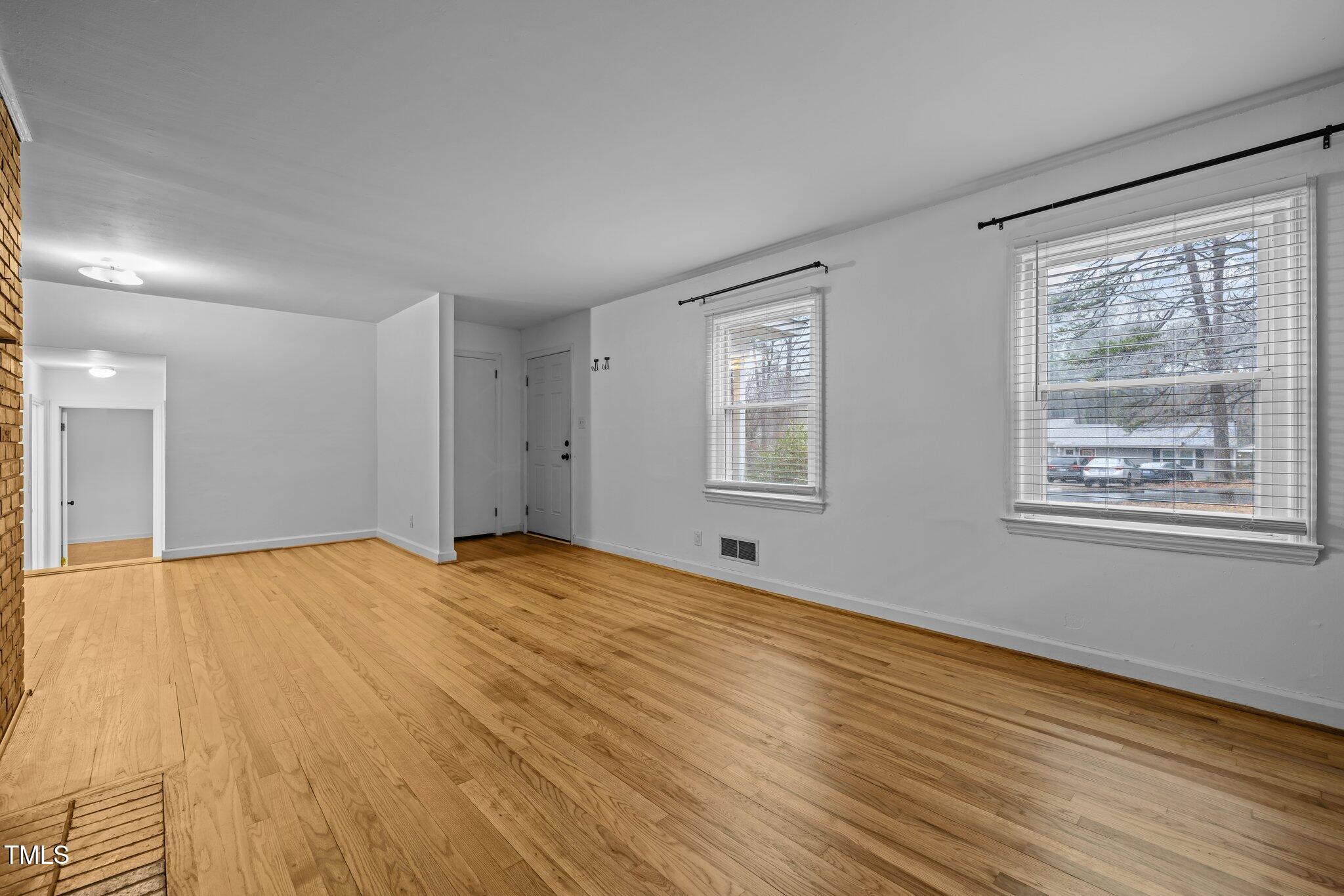 3411 Octavia Street Raleigh, NC 27606 - Photo 5 of 29 2-web-or-mls-5Z8A5342