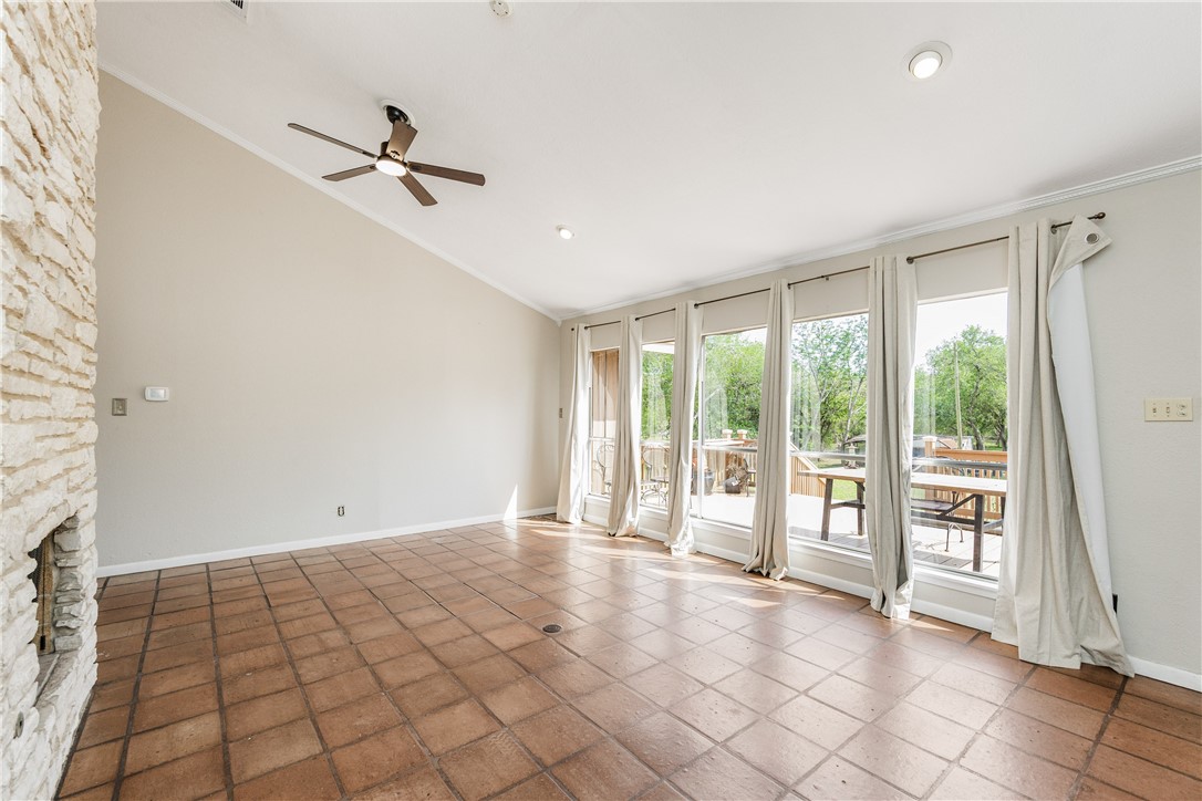 3935 Monta Drive Robstown, TX 78380 - Photo 16 of 34