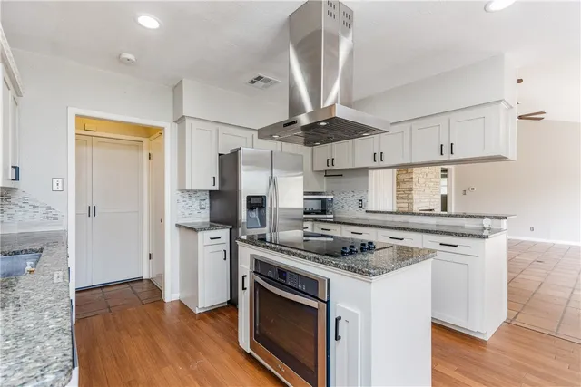 $2,500 | 3935 Monta Drive, Robstown, TX 78380