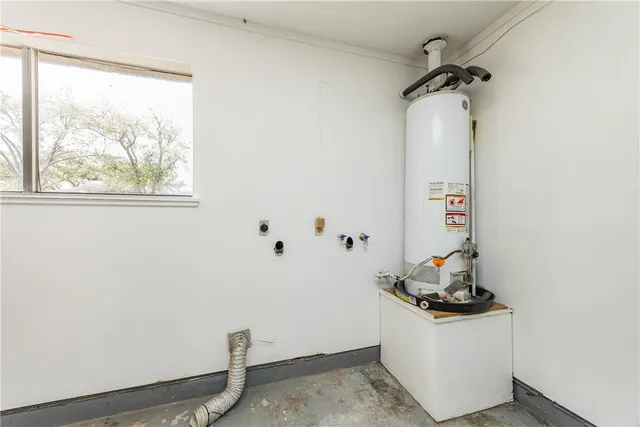 $2,500 | 3935 Monta Drive, Robstown, TX 78380