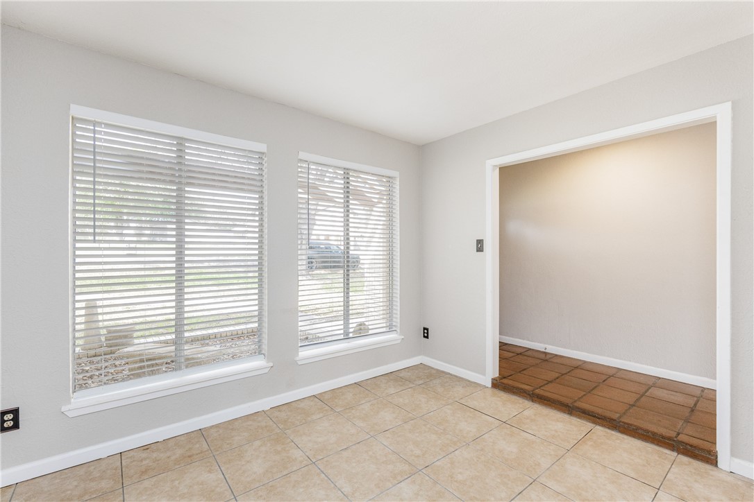 3935 Monta Drive Robstown, TX 78380 - Photo 6 of 34