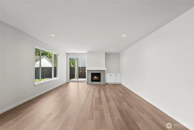 $759,950 | 15306 106th Avenue East, Puyallup, WA 98374