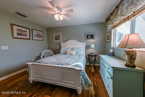 1145 Neck Road Ponte Vedra Beach, FL 32082 - Photo 36 of 50 Upstairs Bedroom-2_26-0204-000220-CC-HDR