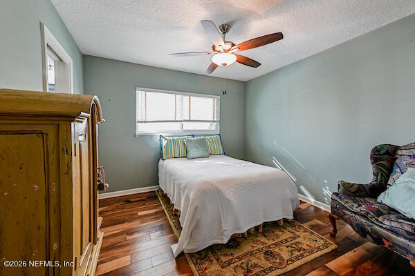 1145 Neck Road Ponte Vedra Beach, FL 32082 - Photo 39 of 50 Upstairs Bedroom-1_26-0204-000190-CC-HDR