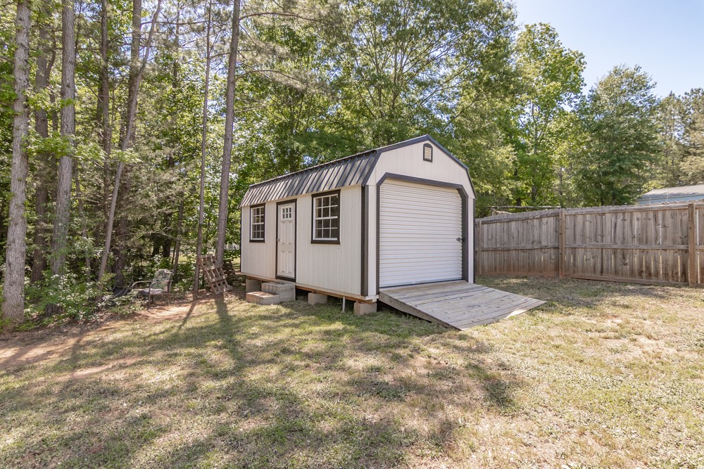 136 Maret Road Townville, SC 29689 - Photo 4 of 42 Outbuilding