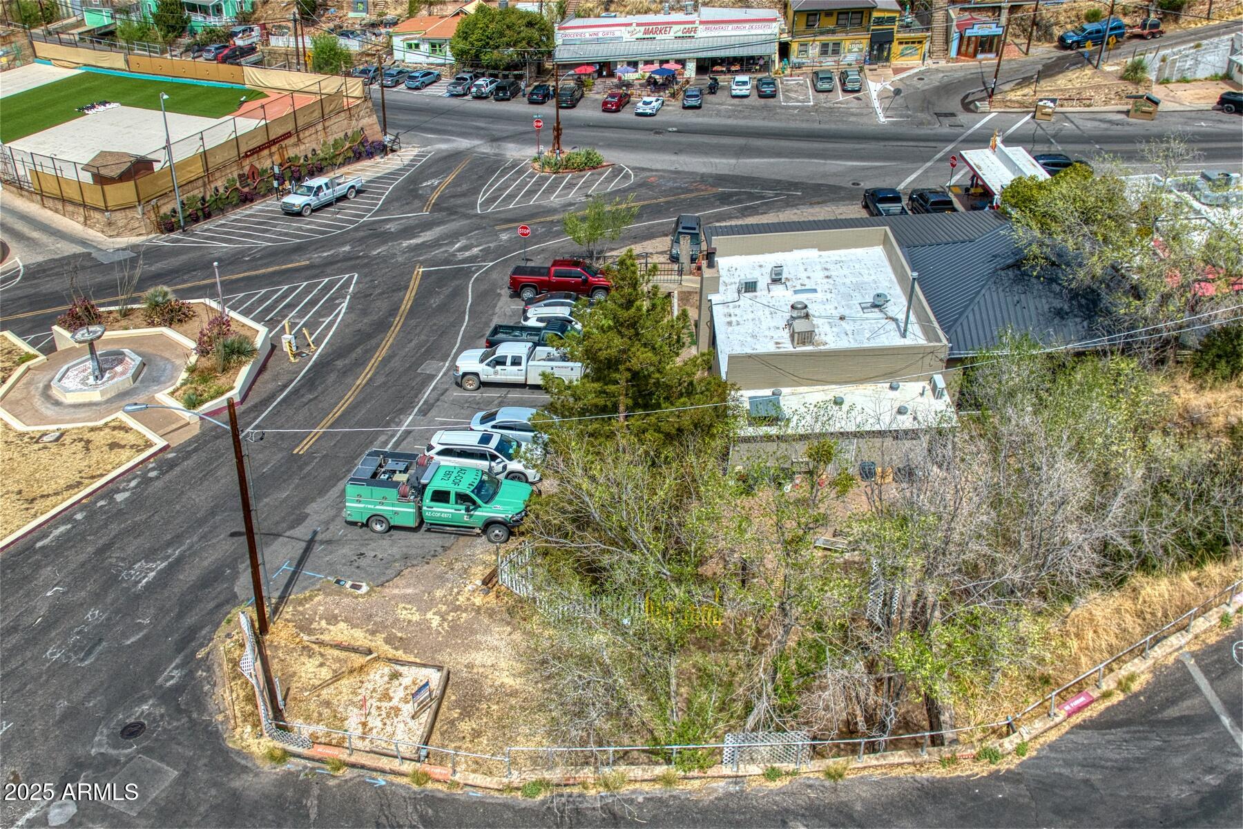 10 Quality Hill Road, Unit 5 Bisbee, AZ 85603 - Photo 11 of 13 a view of a yard with cars