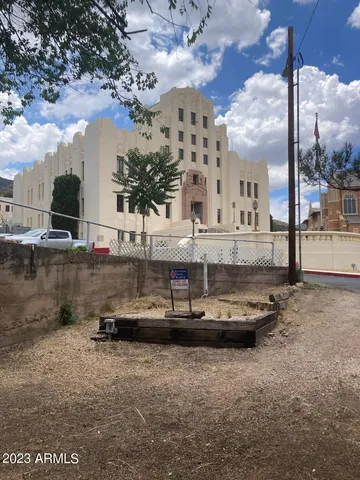 a view of a large building