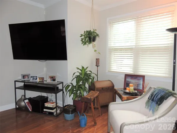 $2,300 | 222 South Torrence Street, Unit 20, Charlotte, NC 28204