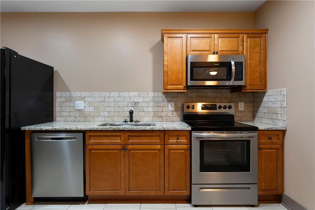 4 Bluff Court Cartersville, GA 30120 - Photo 55 of 68