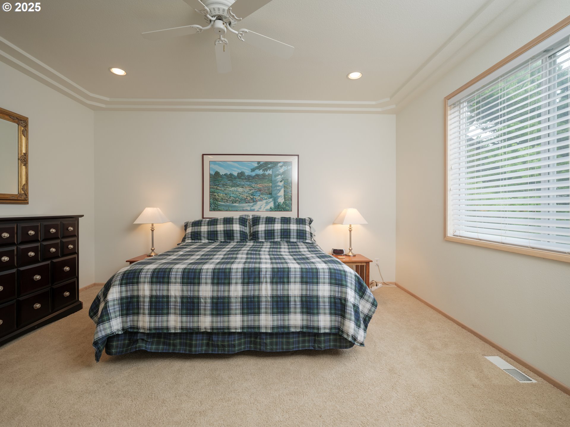 663 South Hemlock Street Cannon Beach, OR 97110 - Photo 19 of 27 Bedroom, Primary