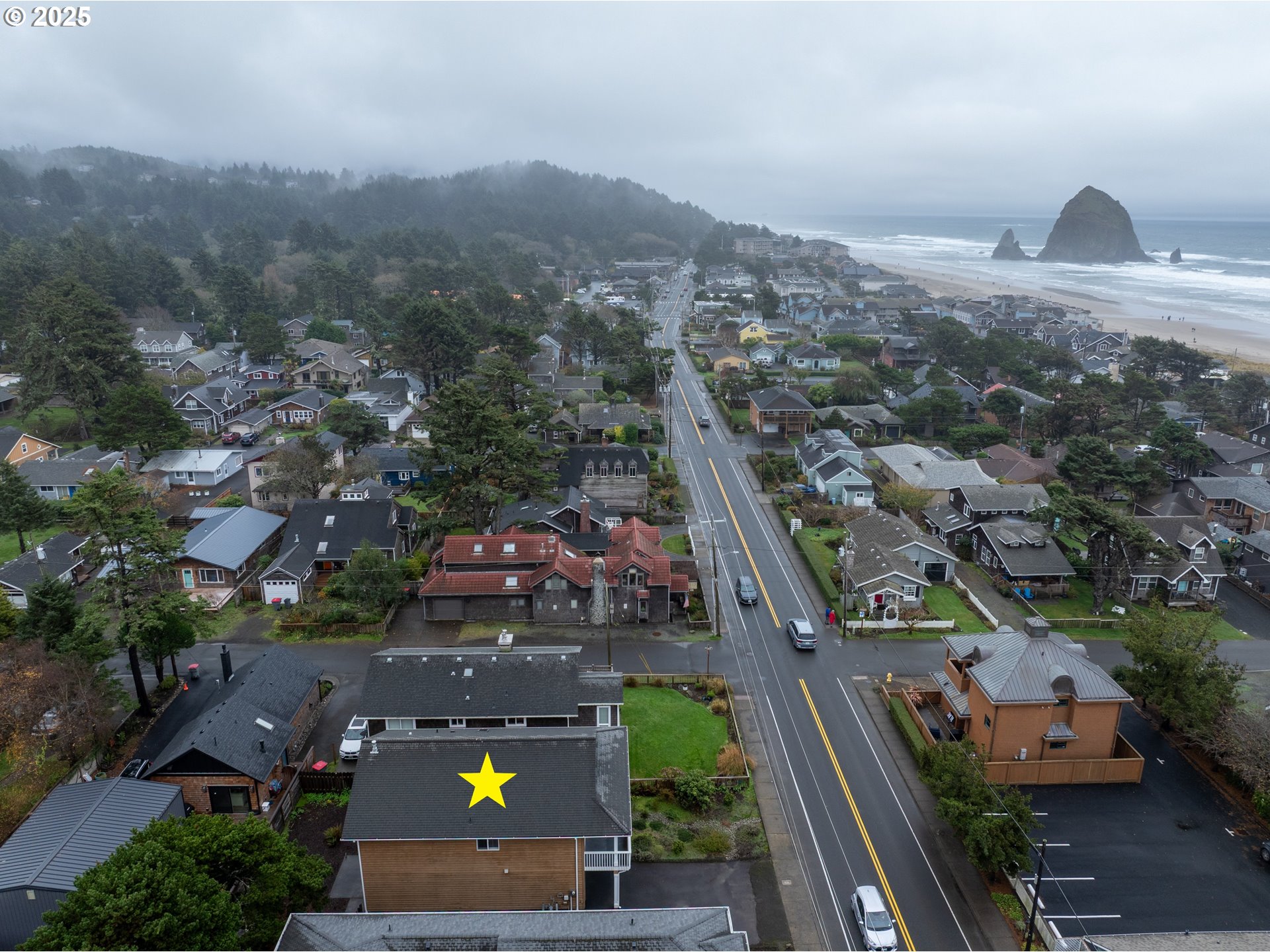 663 South Hemlock Street Cannon Beach, OR 97110 - Photo 27 of 27 Beach Access