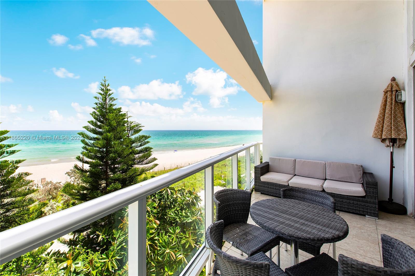 5445 Collins Avenue, Unit P2 Miami Beach, FL 33140 - Photo 19 of 62