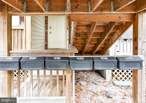 $1,800 | 14300 Jarvis Avenue, Unit A202, Ocean City, MD 21842