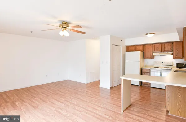 $1,800 | 14300 Jarvis Avenue, Unit A202, Ocean City, MD 21842